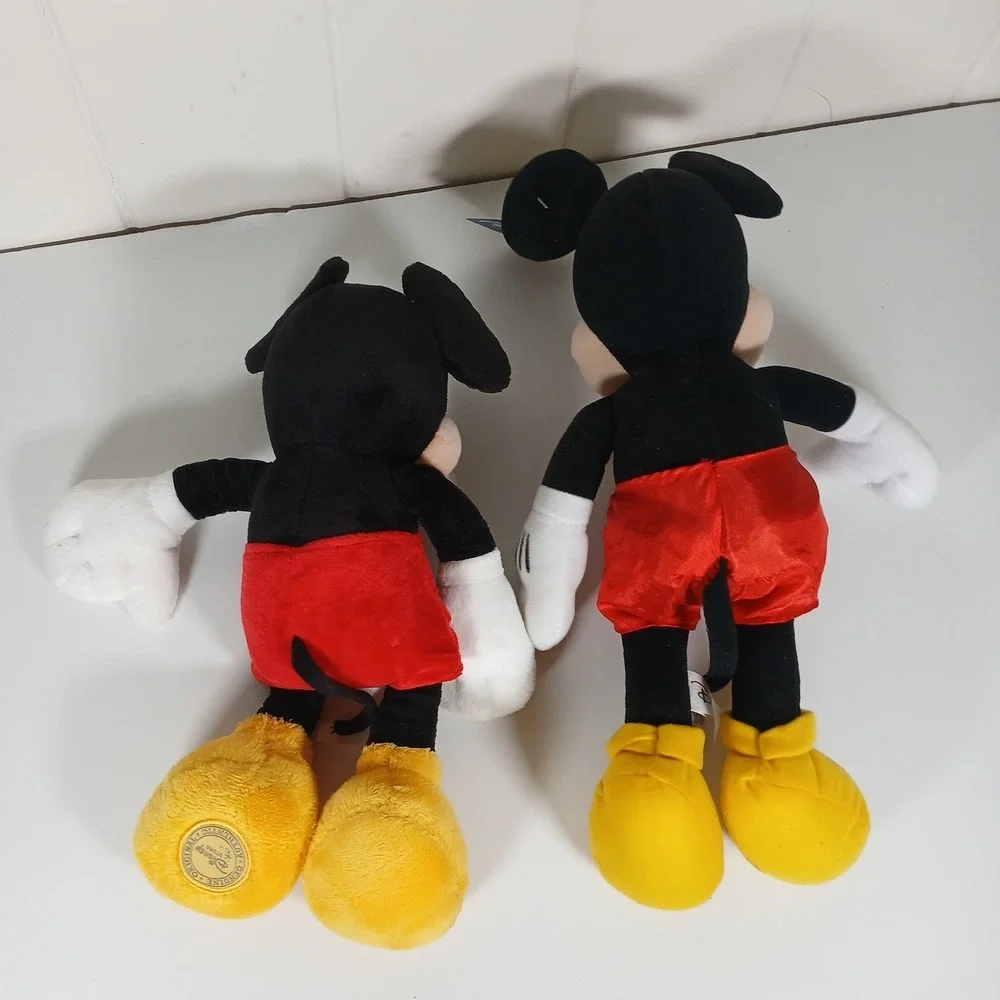 Disney pair mickey